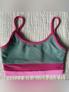 NWT Beach Riot Eva Top